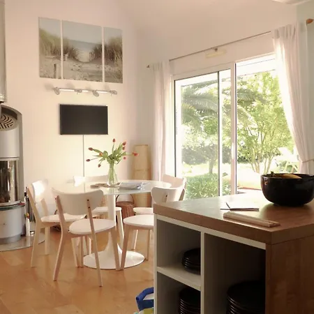 Вилла Kercolette, Maison Avec Piscine Non Chauffee Proche Des Plages *