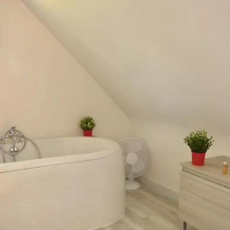 Вилла Kercolette, Maison Avec Piscine Non Chauffee Proche Des Plages